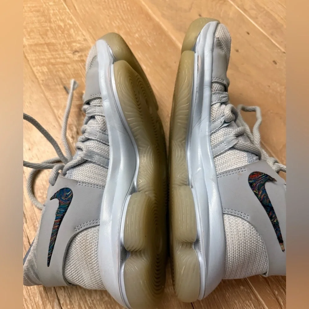 Nike KD 10 Anniversary sneakers kids 6.5 Euro 39